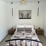 Kouzoulis House Vila *
