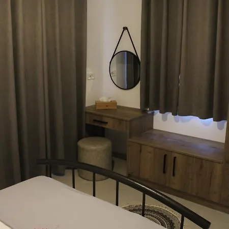 Kouzoulis House Exo Khora